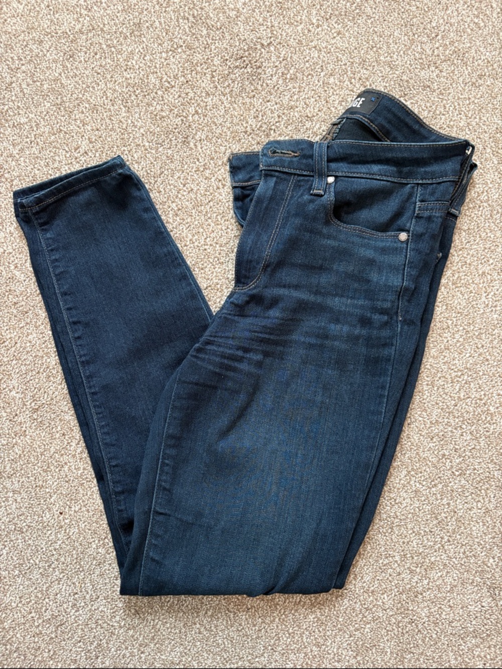 Paige denim Hoxton Ankle size 25 dark wash